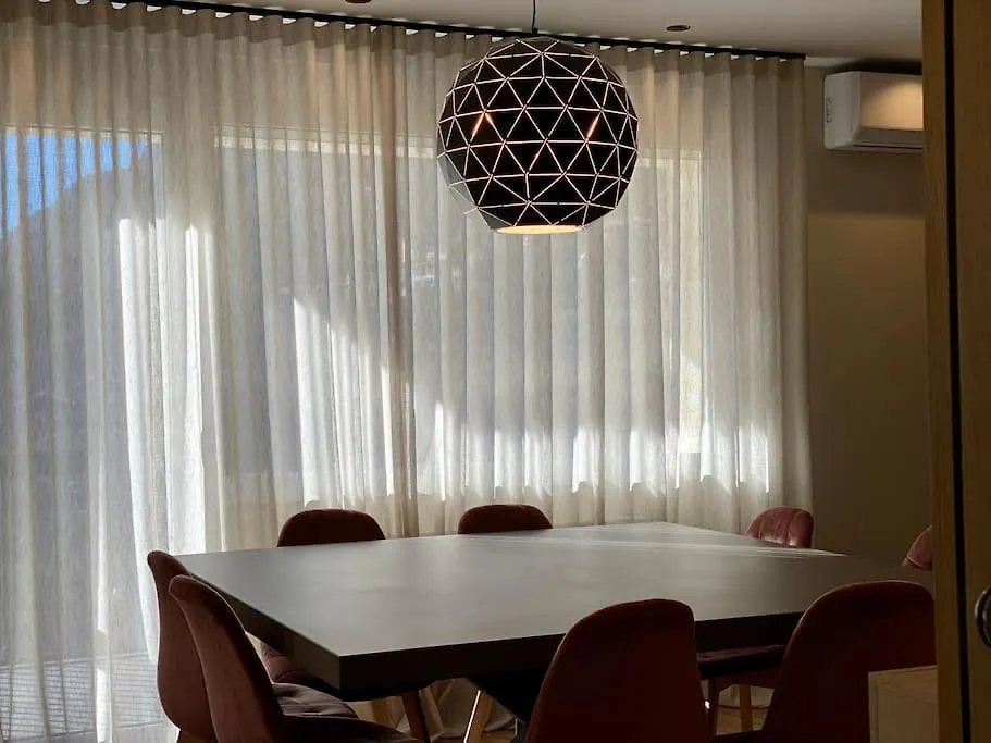 Prober-Montecarlo Apartment Encamp