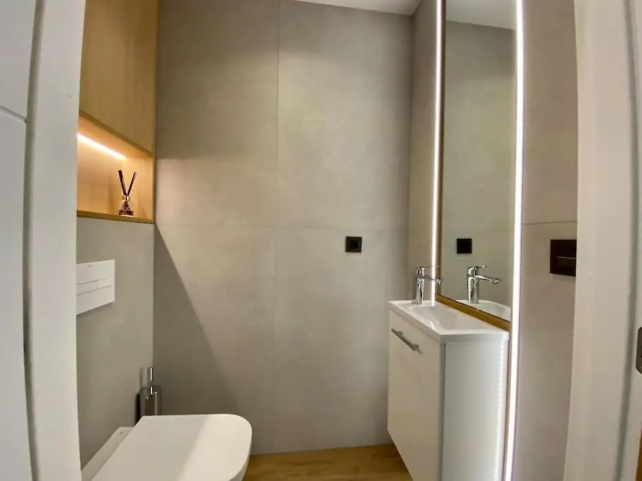 Prober-Montecarlo Apartment Encamp