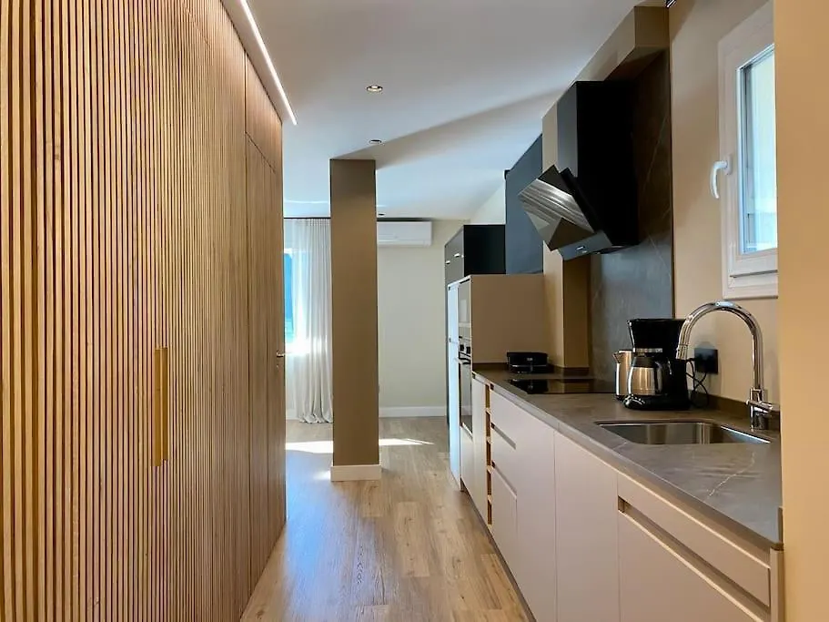 Prober-Montecarlo Apartment Encamp